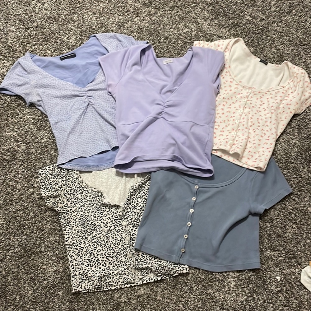 Bundle of 5 brandy Melville tops